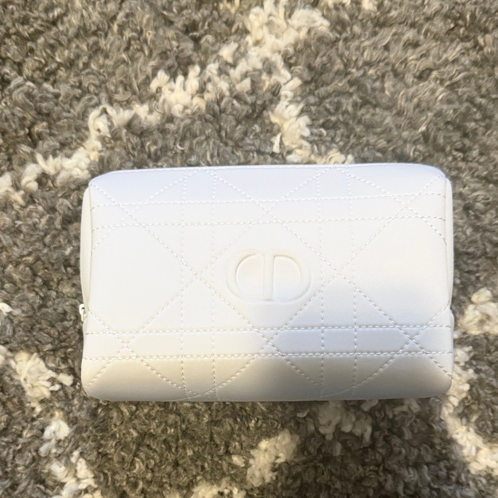 Dior make up pouch new